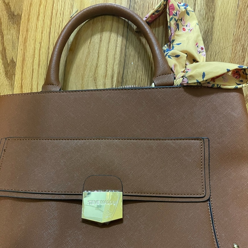 Steve Madden camel large tote with floral bow